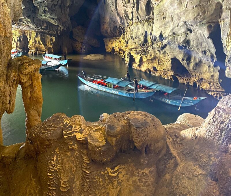 Best road trip from Hue to Phong Nha by private car