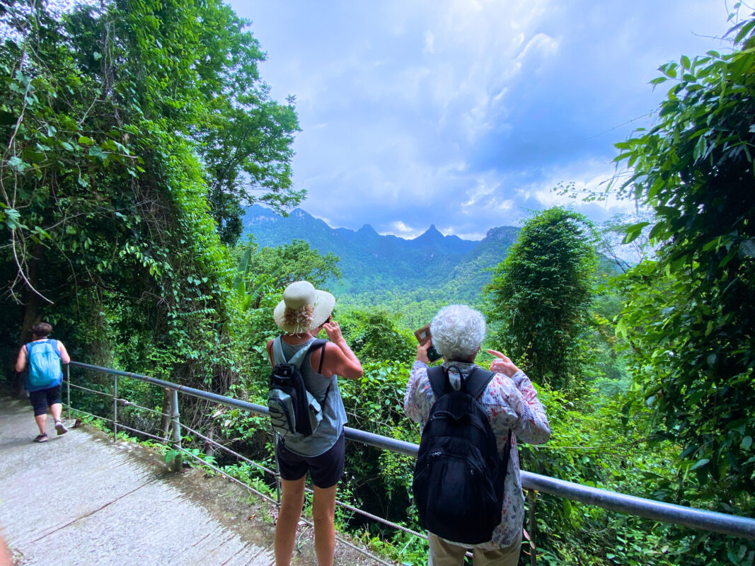 Hue to Paradise Cave transportation and tour