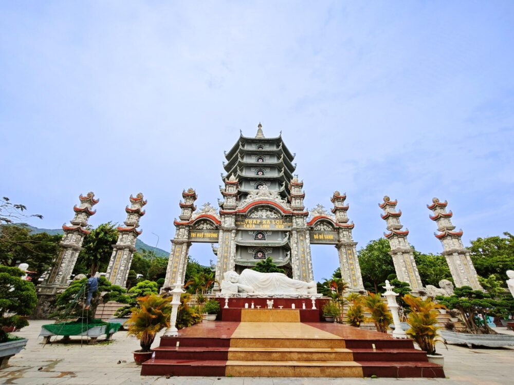 Hoi An to Monkey Mountain by car 7 Monkey Mountain