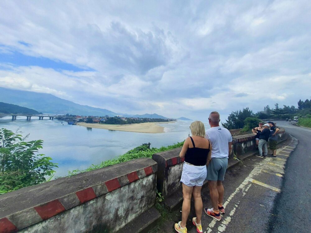 Transfer Hue to Hoi An