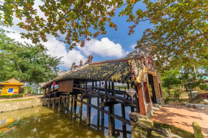 Bus Hue to Hoi An via Hai Van Pass, Marble Mountains 2 Thanh Toan Bridge