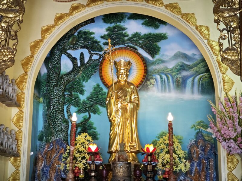 Inside the main hall of Linh Ung Pagoda