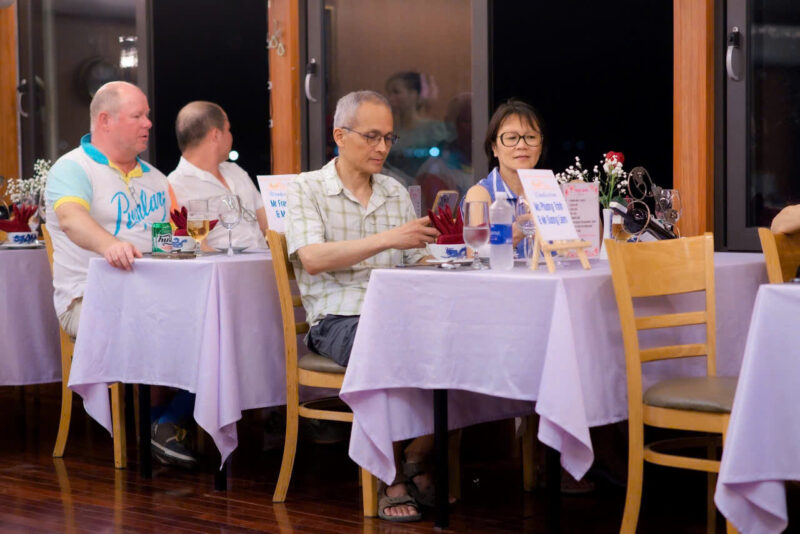 Hue Night Tour: Perfume River Dinner Cruise & Traditional Folk Music 1 Perfume River Dinner Cruise